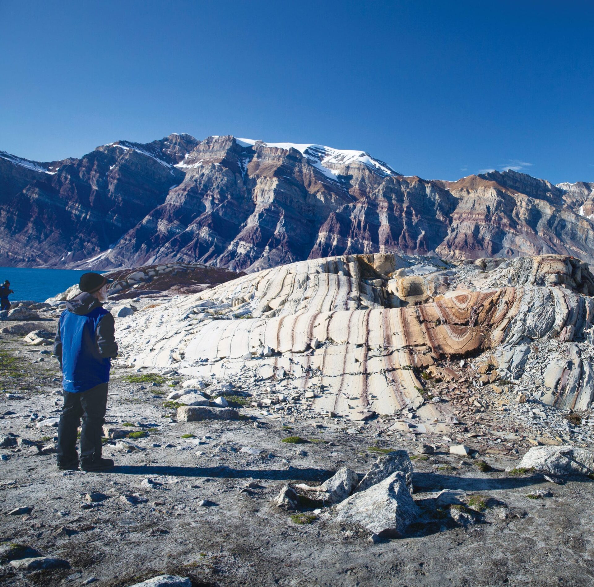 jewels-of-the-arctic-gateau-point-scaled